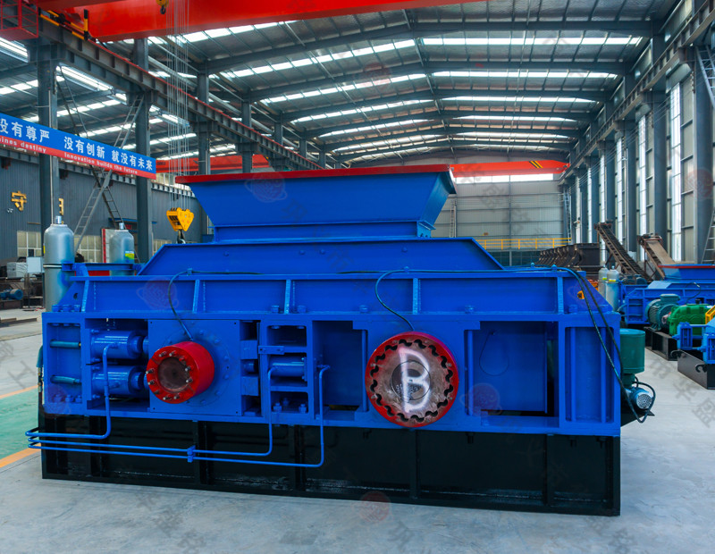 對輥打砂機(jī)設(shè)備